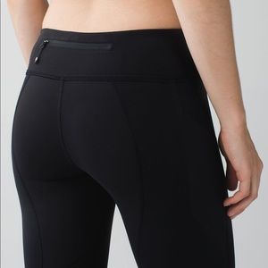 Lululemon pace rival crop black size 4